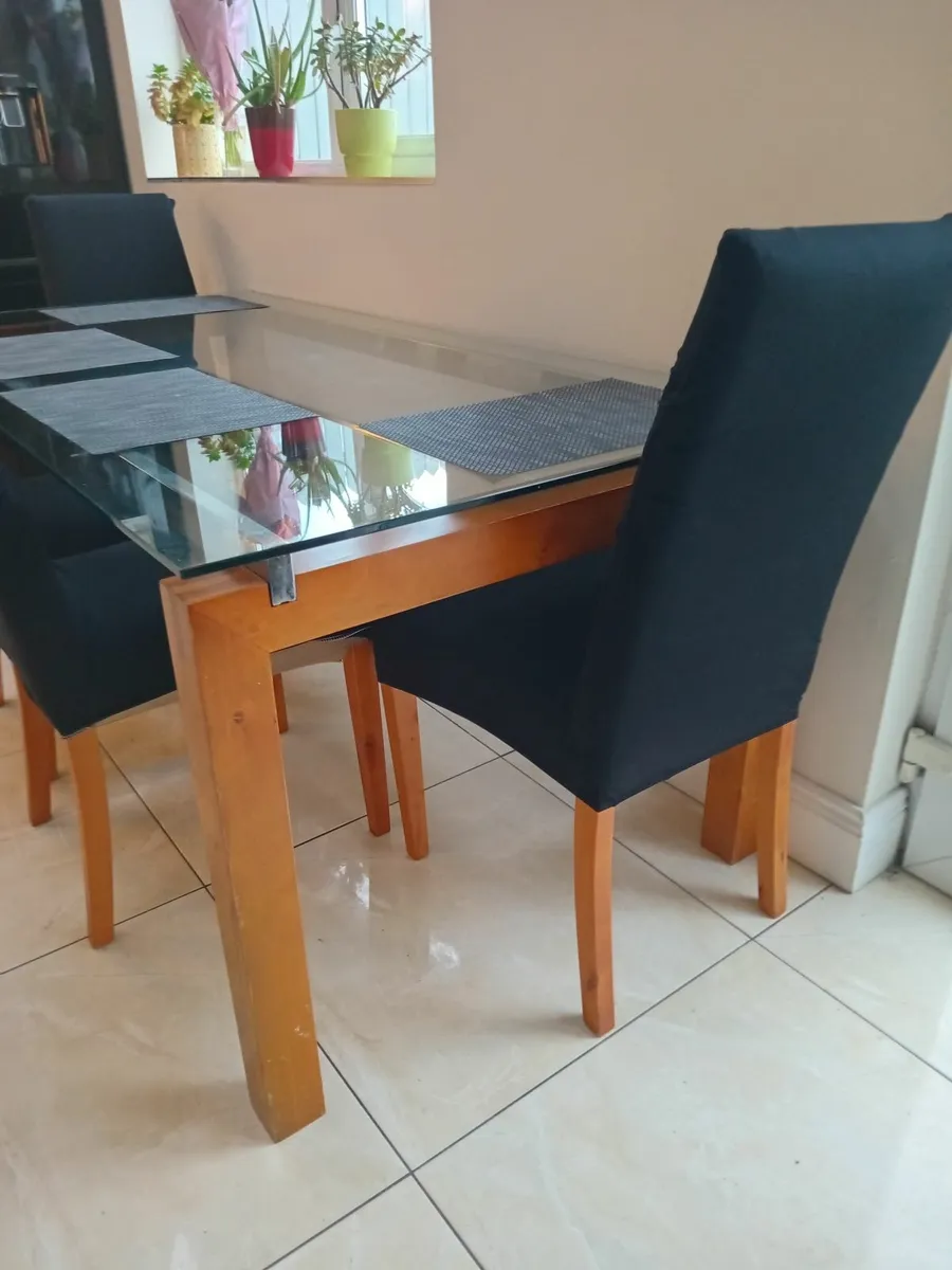 Kitchen Table & Chairs - Image 1