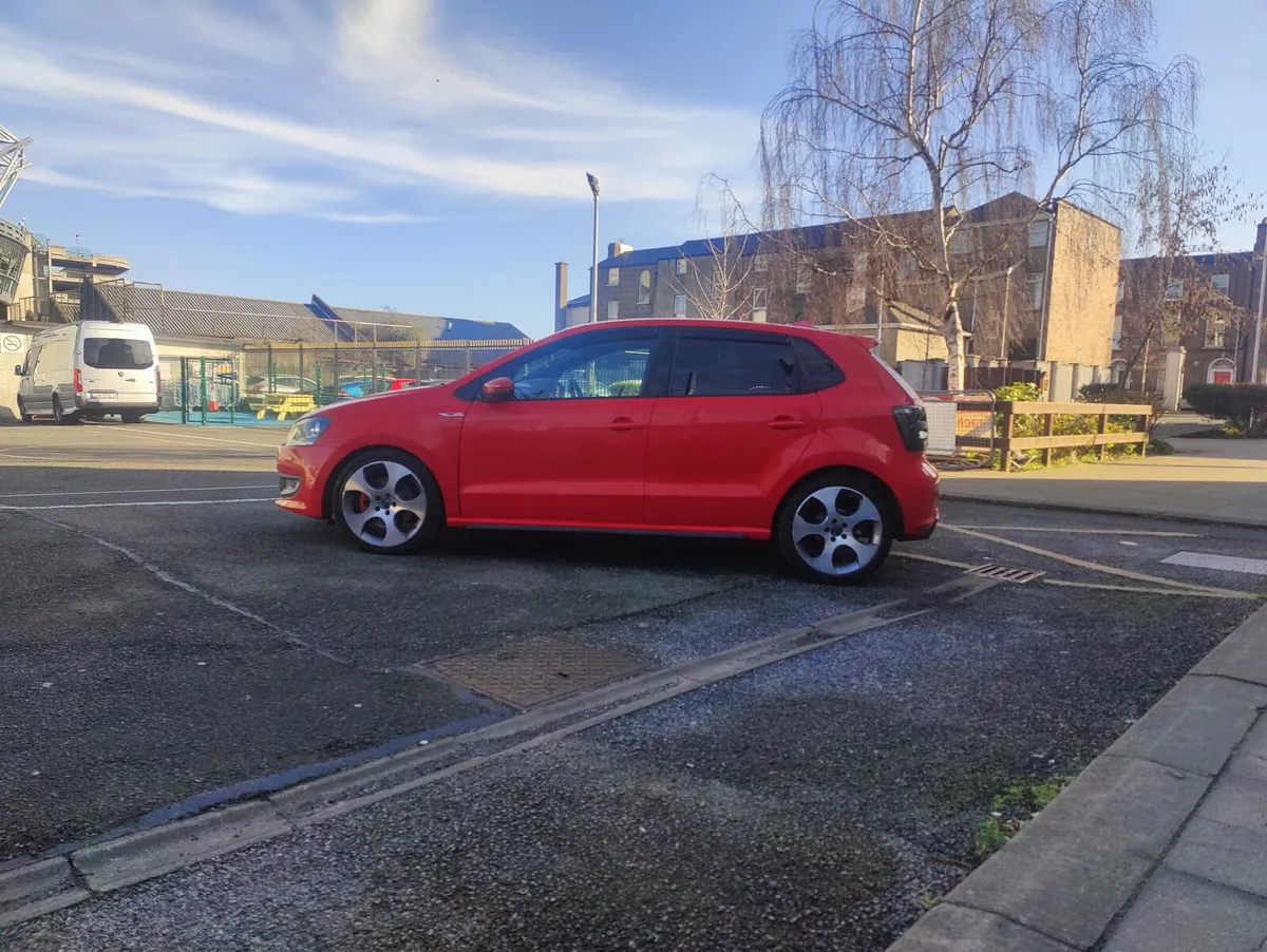 2012 Volkswagen GTI Polo - Image 2