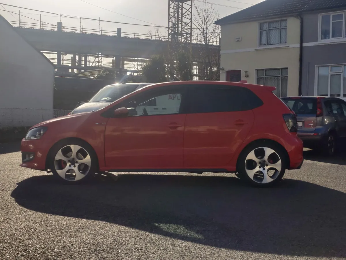 2012 Volkswagen GTI Polo - Image 4