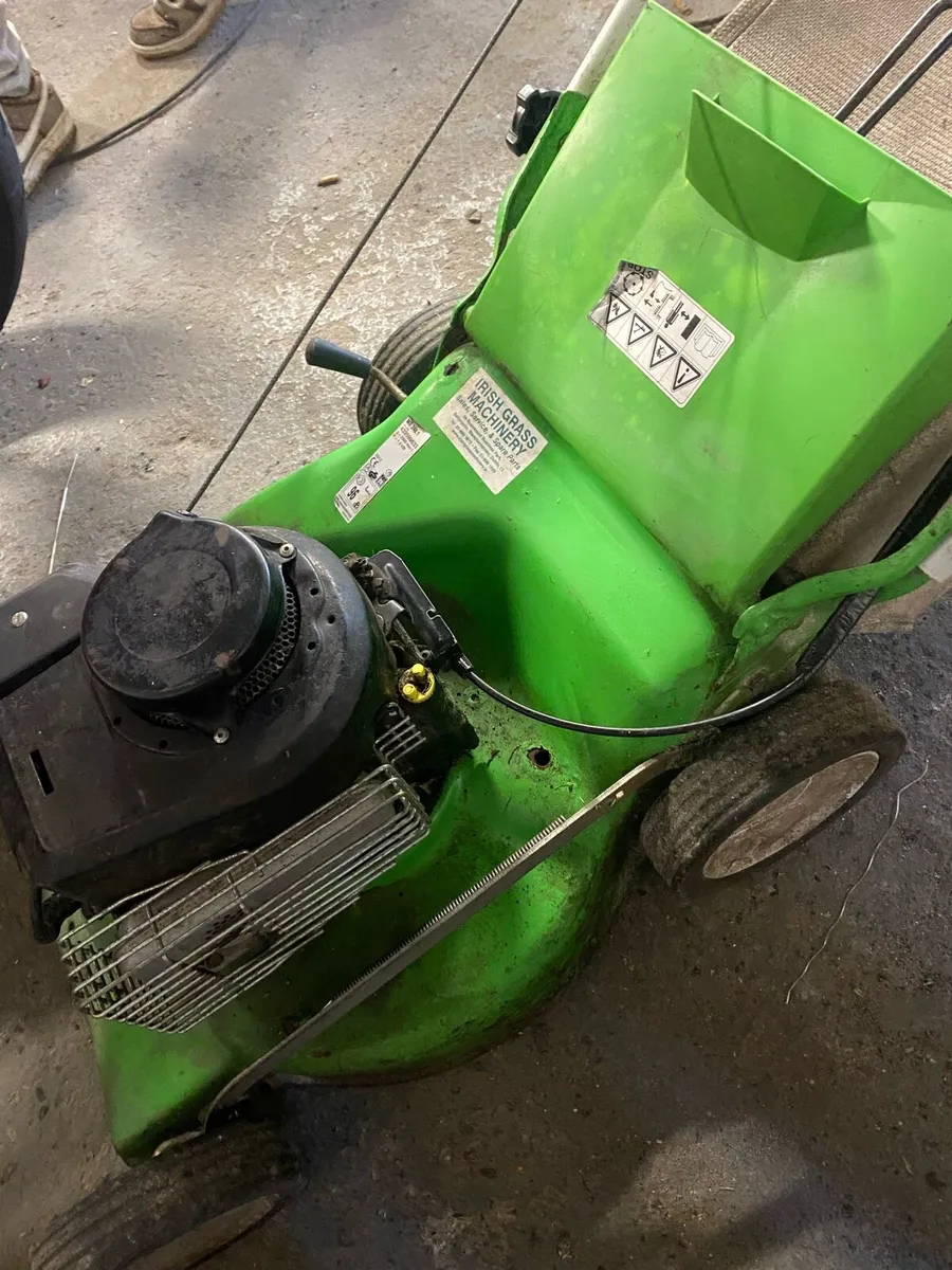 Lawnmower - Image 2