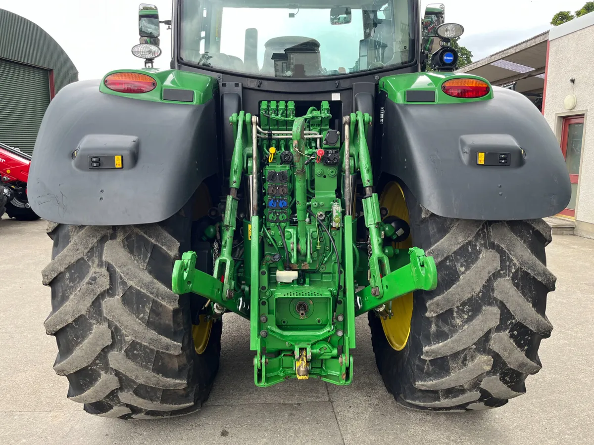John Deere 6R215 - Image 2