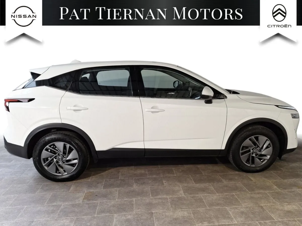 Nissan QASHQAI 1.3 PET Mild Hybrid SV - Image 4
