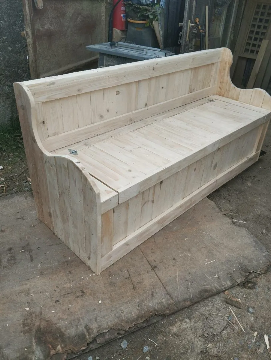 Handmade rustic banquet seating - Image 4
