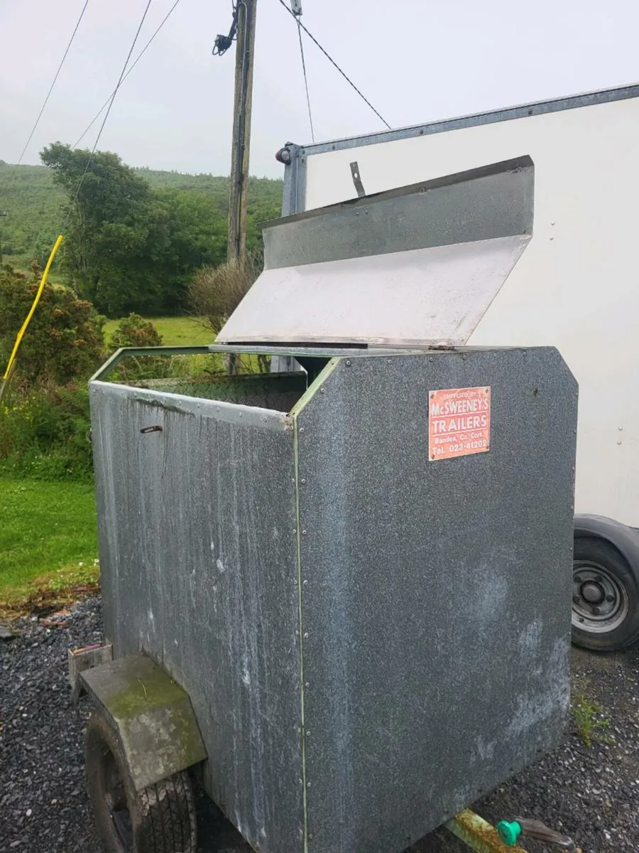 Dog box trailer - Image 4
