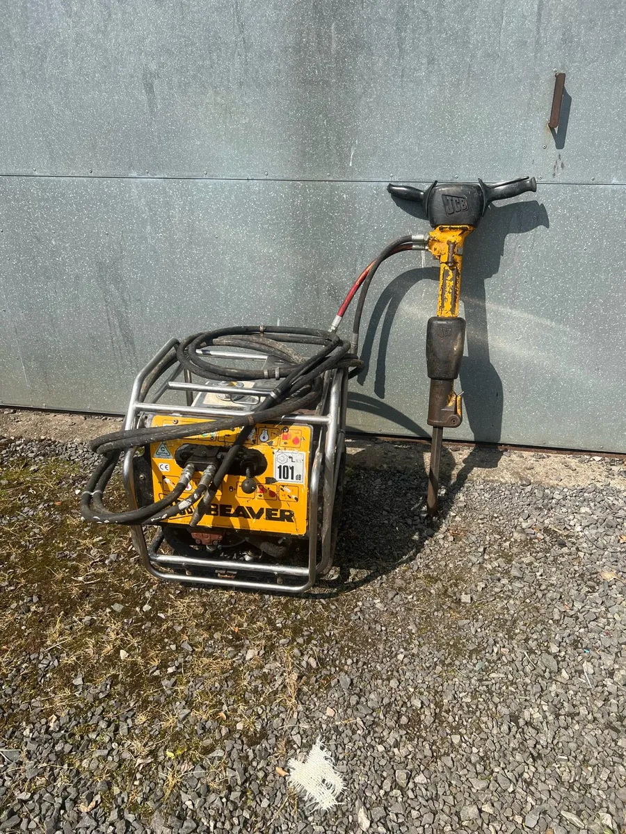 Hydraulic Braker pack hoses and hammer JCB. - Image 1