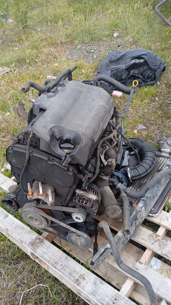 Euro 5 Ford transit engine 2.2 11-17 €1100 - Image 1