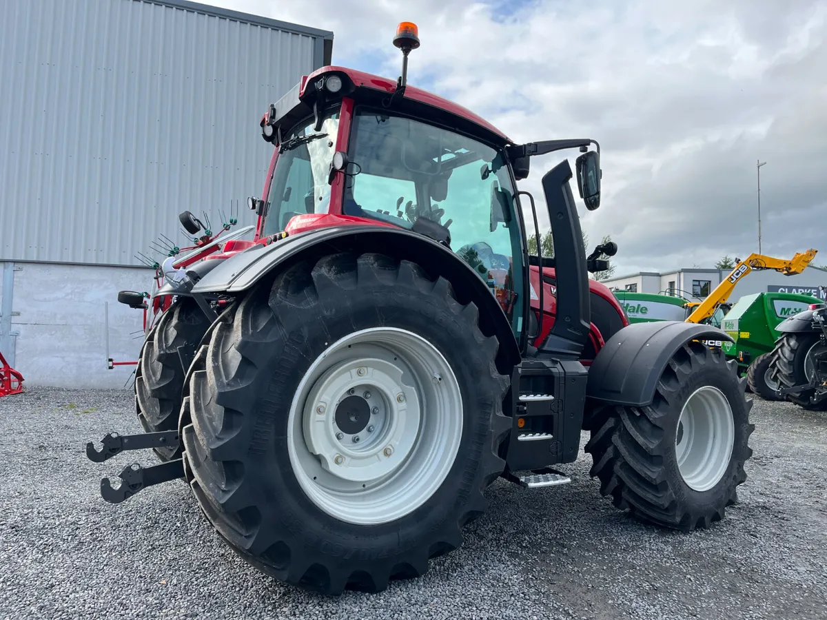 Valtra N175 Active - 710 Tyres! - Image 2