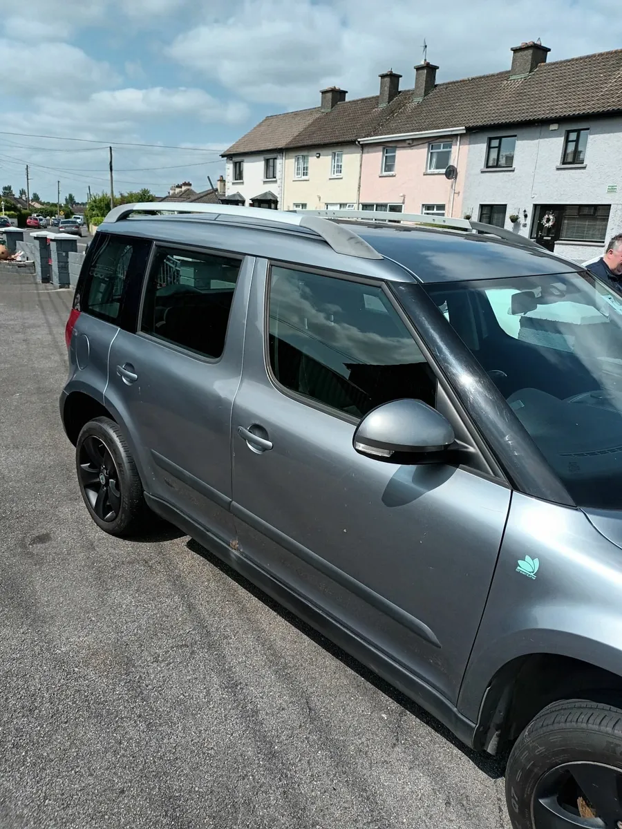 Skoda Yeti 2011 - Image 2