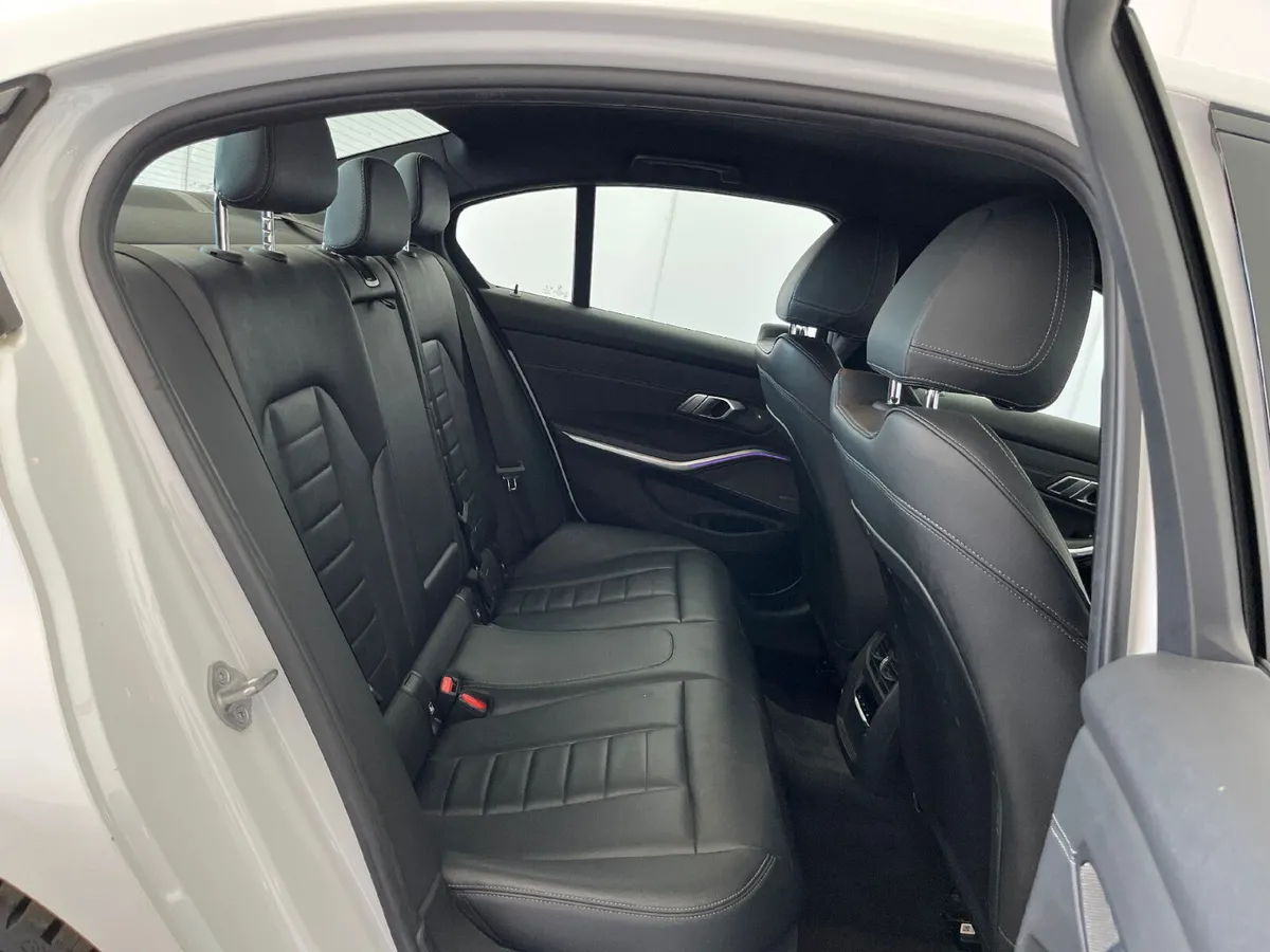 BMW 3 SERIES 330e M SPORT AUTO HYBRID 292BHP - Image 4