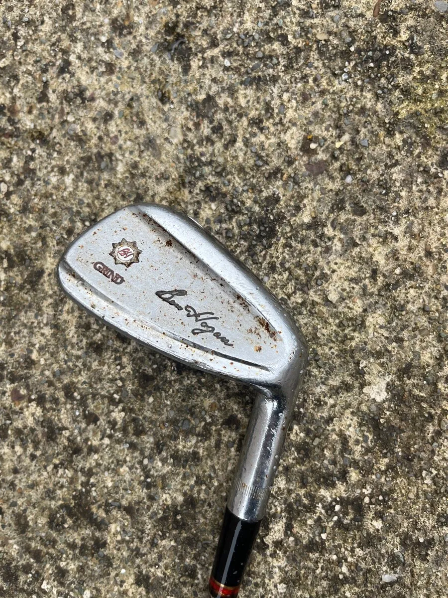 Golf 8 iron - Image 2