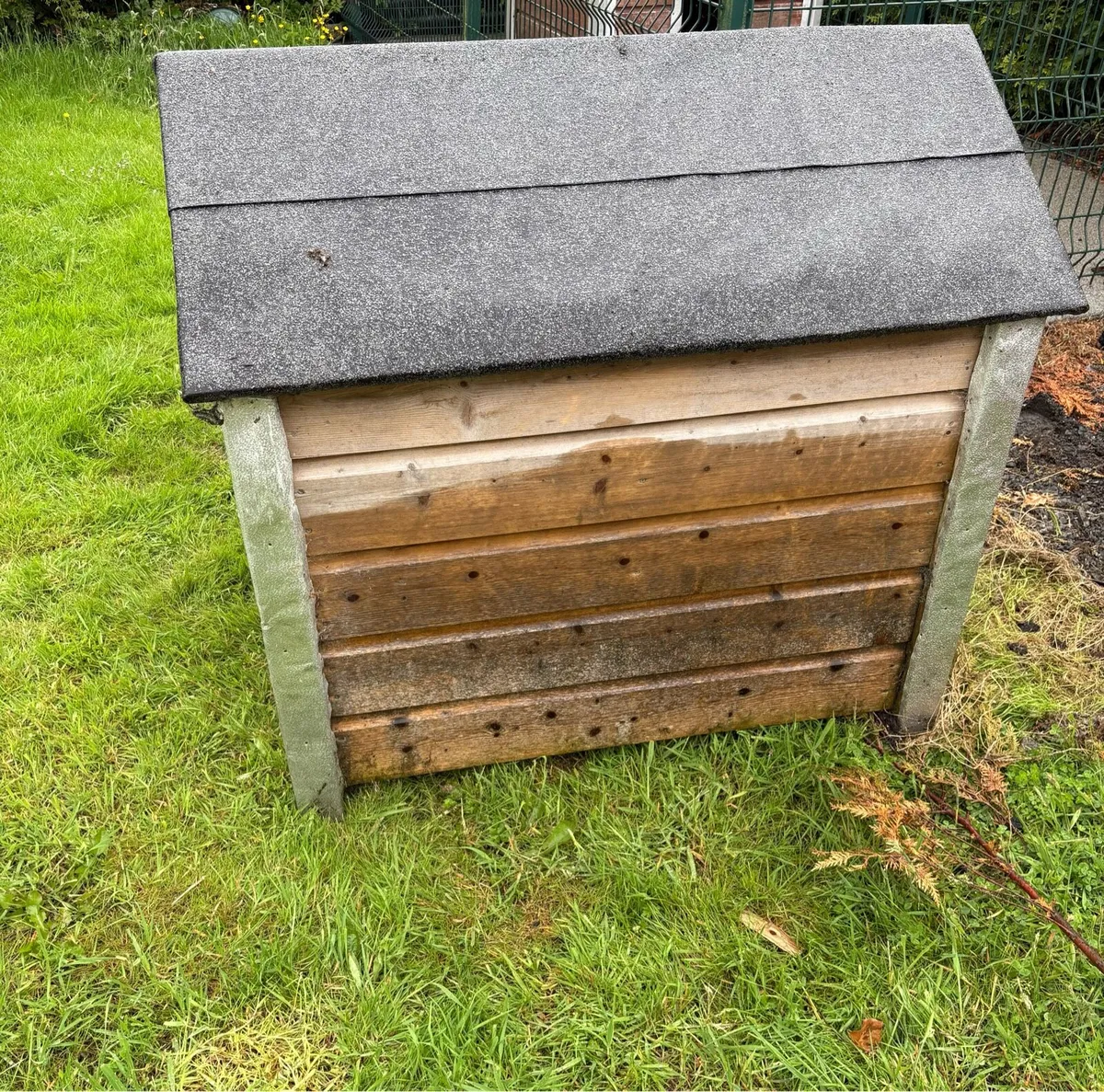 Dog House - Image 3