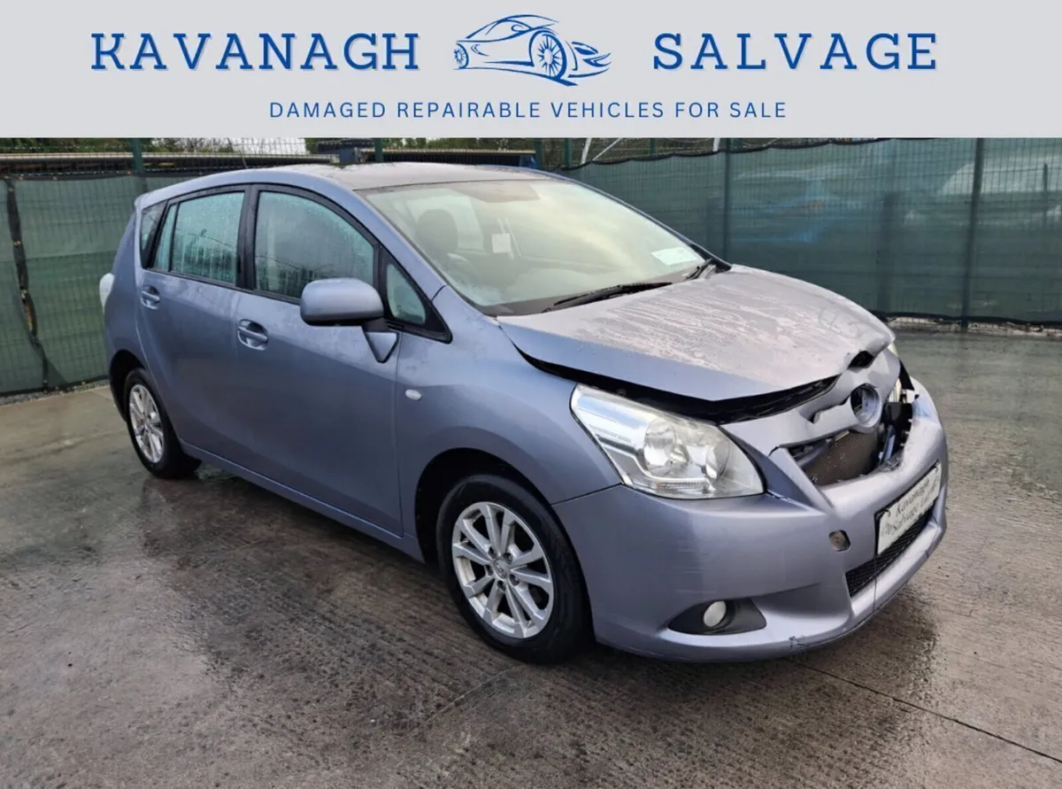 2011 Toyota Verso 7 Seater 2.0L Diesel - Image 1