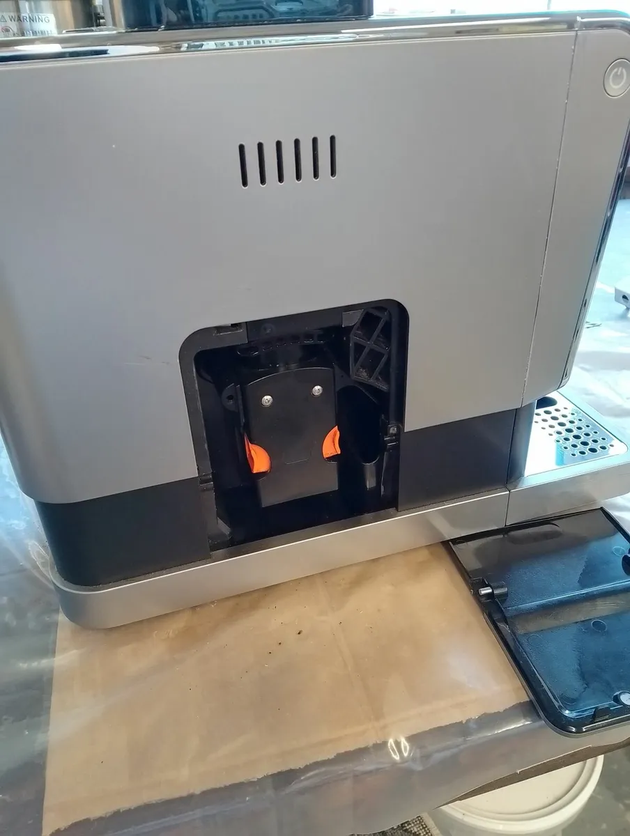Coffee machine - Image 2
