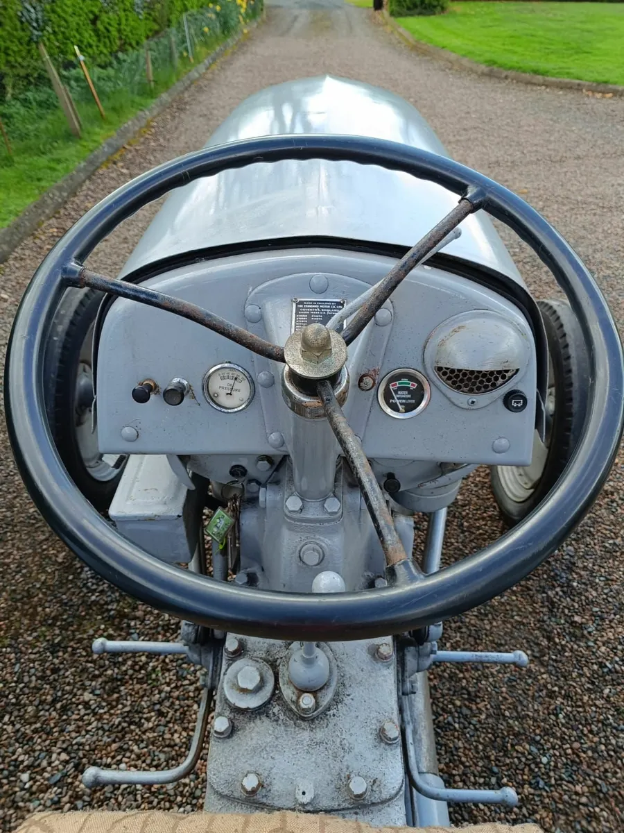1953 Ferguson T.V.O Tractor. Great wee Grey Fergie - Image 2