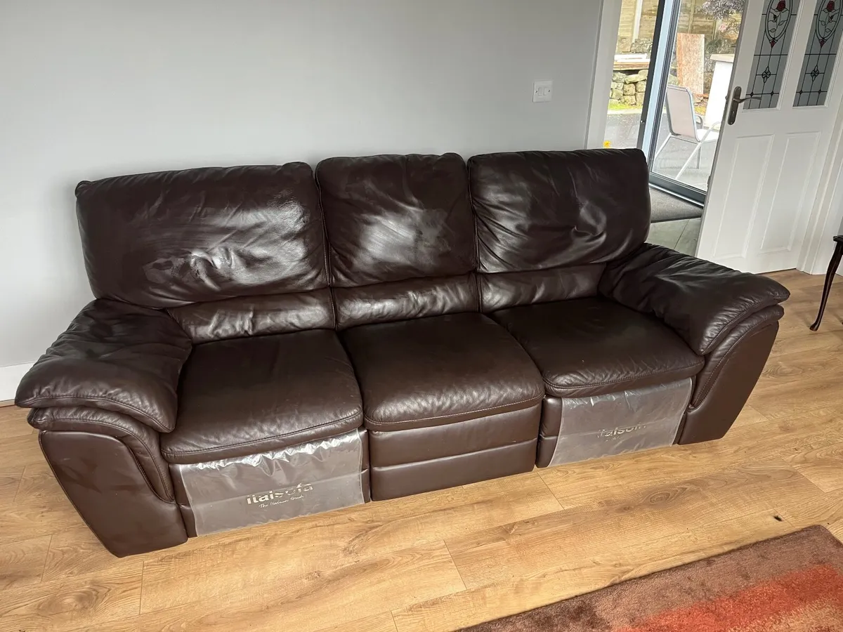 3 Seat Leather Couch - Image 1