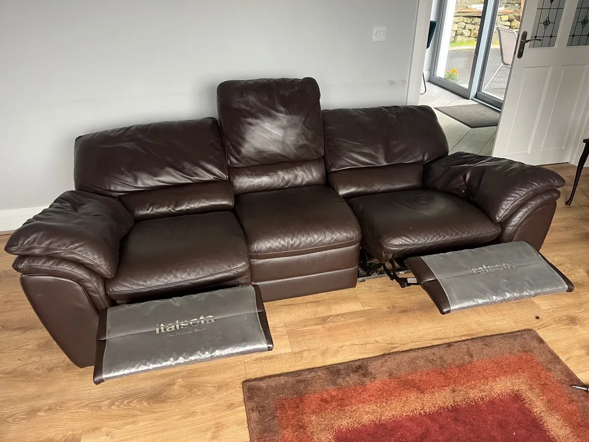3 Seat Leather Couch - Image 2