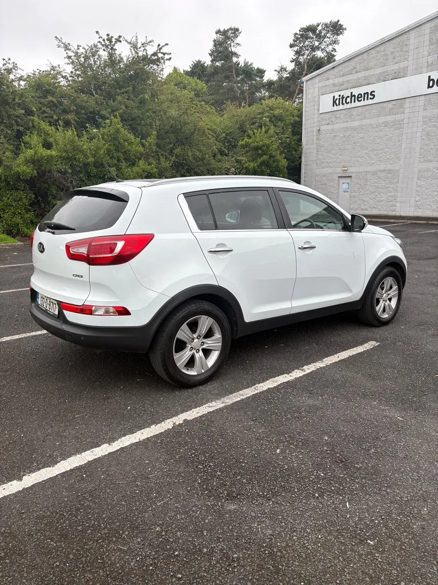 Kia Sportage  1.7d nct 09/26 tax 10/25 - Image 4