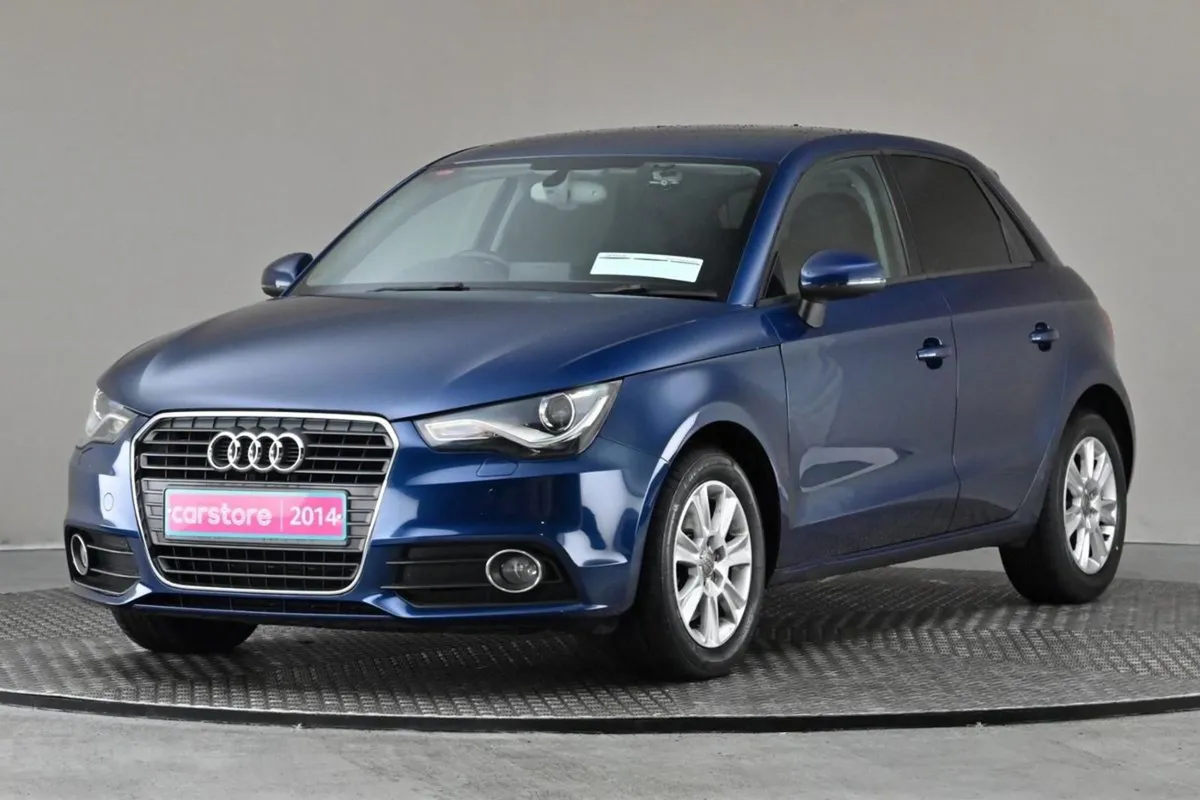 Audi A1 1.4tfsi S-tronic full Leather reverse Cam - Image 3