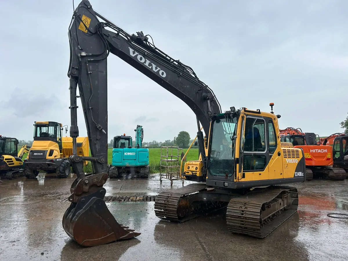 Volvo EC140BLC Year 2008 - Image 1