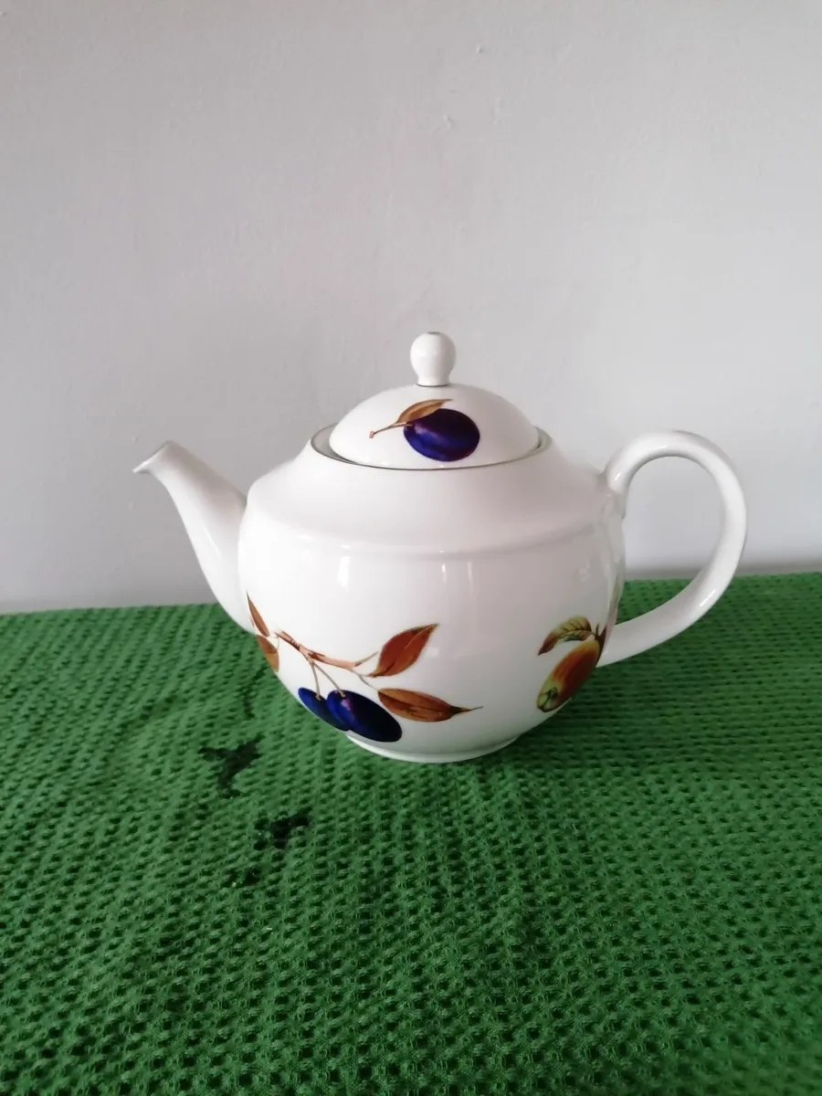Royal Worcester Teapot Vintage - Image 1