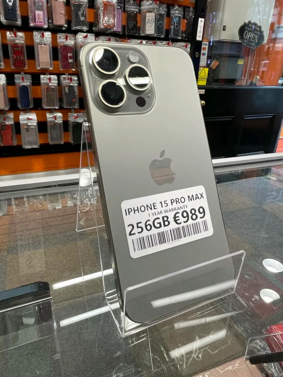 IPHONE 15 PRO MAX 256GB 1 YEAR WARRANTY UNLOCKED - Image 4