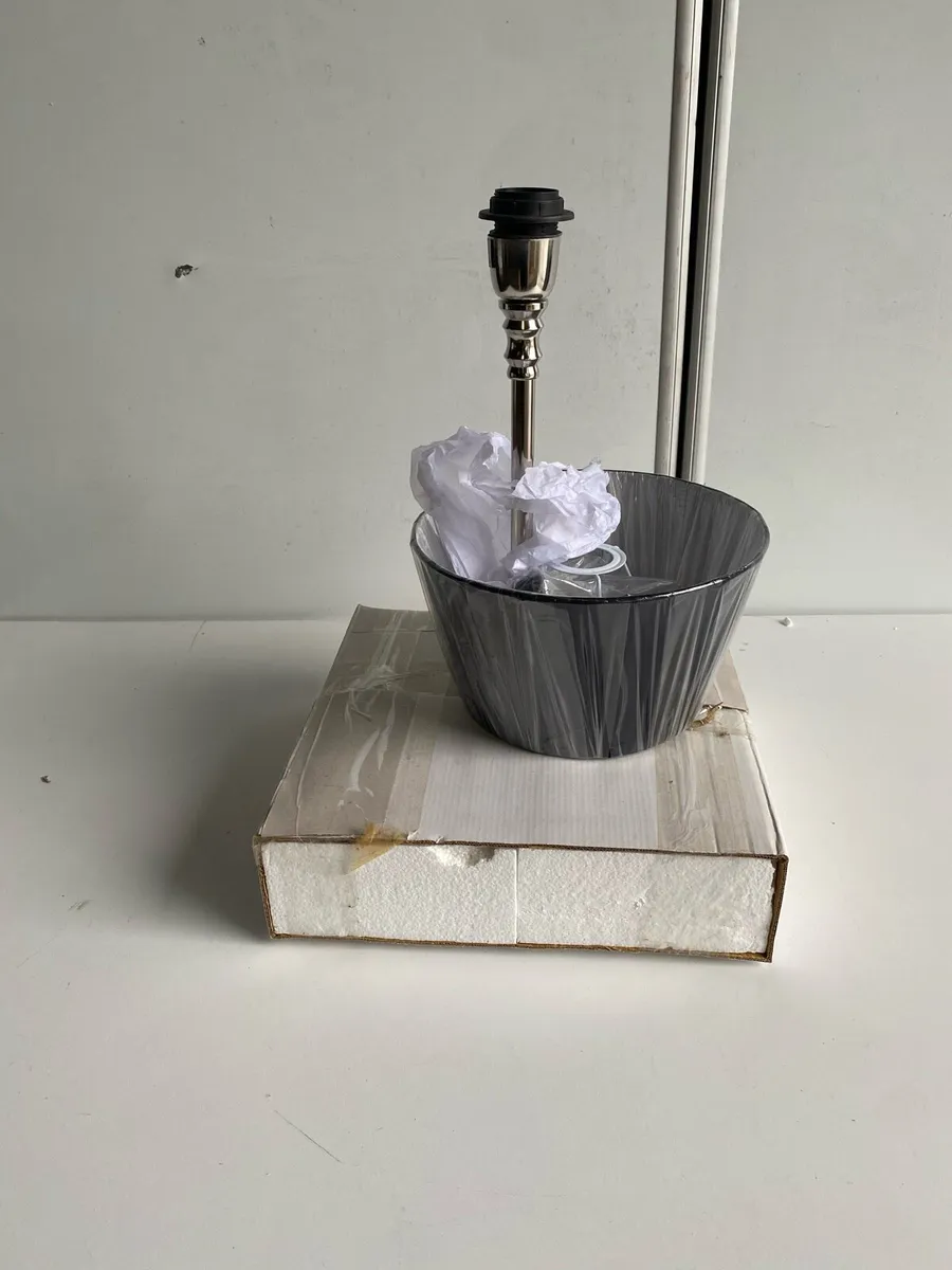 Great British Designs – Meglin Table Lamp - Image 3
