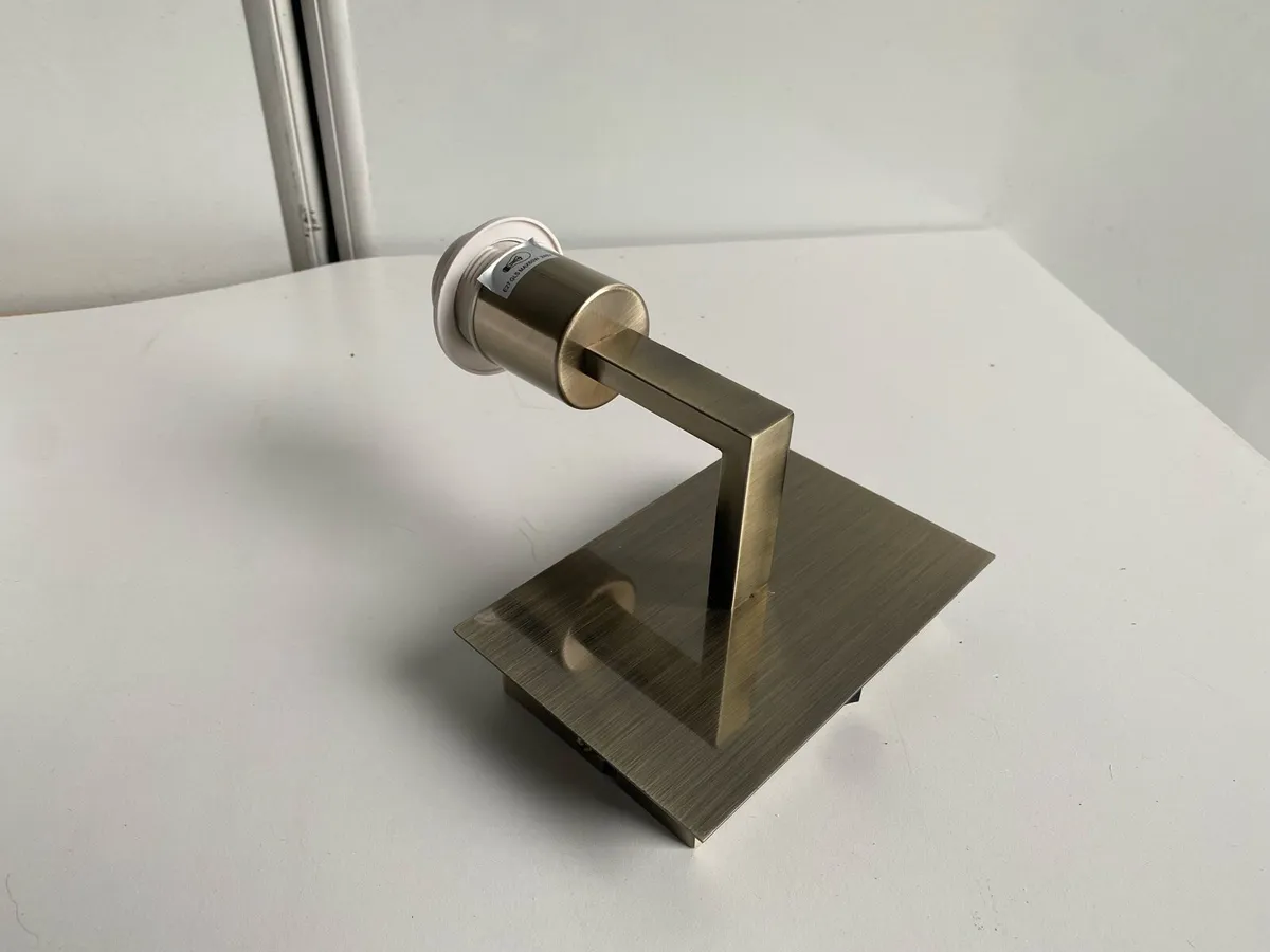 Wall Light – Antique Brass Finish (New in Box) - Image 2