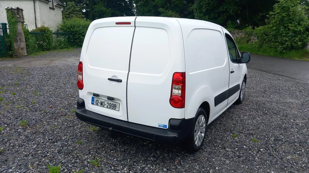 Citroen berlingo 2012 doe 12/25. 3 seats - Image 4