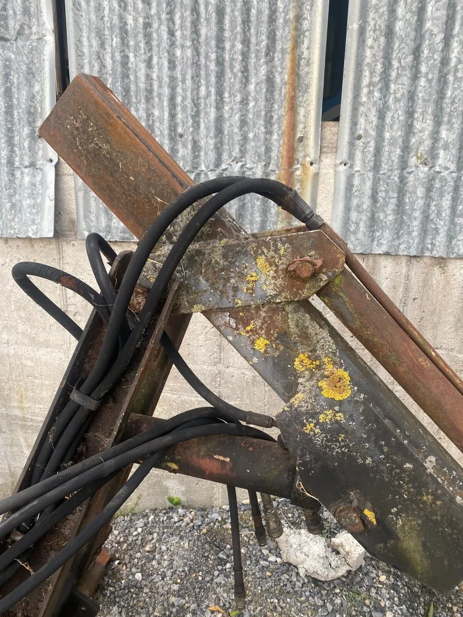 Fertiliser Bag lifter - Image 3