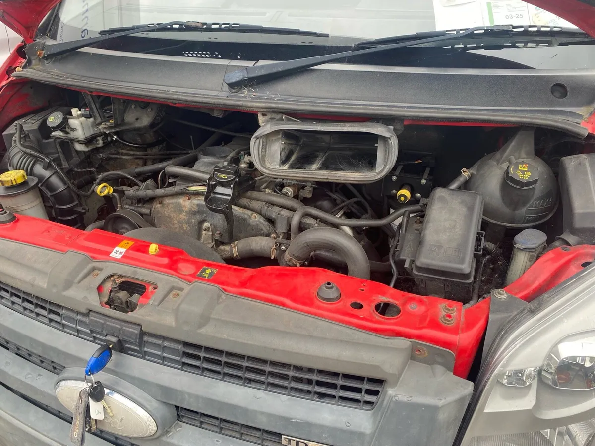Ford Transit - Image 3
