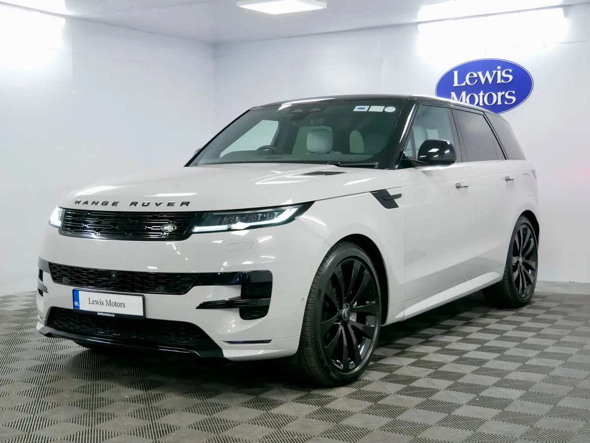 2025 Range Rover Sport Dynamic SE P460e - Image 4