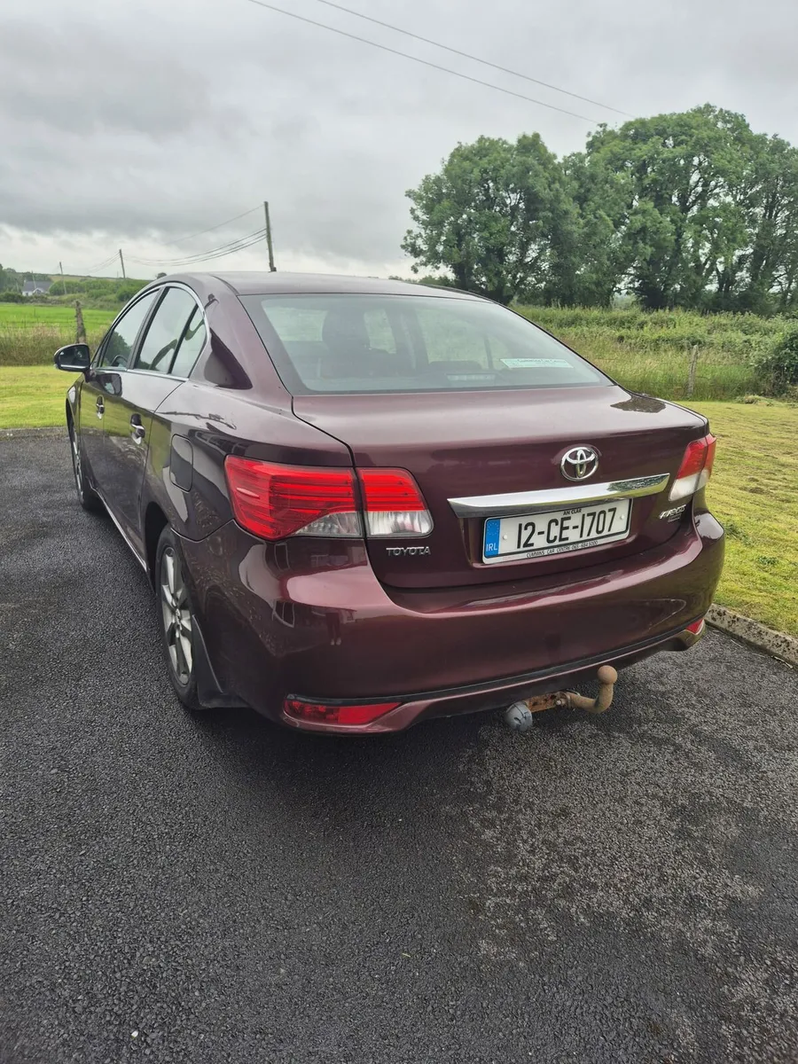 2012 Toyota Avensis Saloon 2L Diesel Aura - Image 3