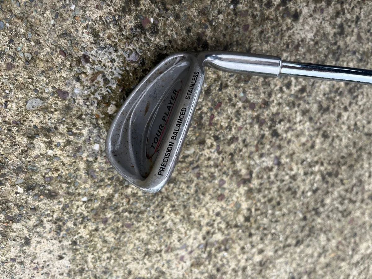 Women’s 8 iron - Image 3