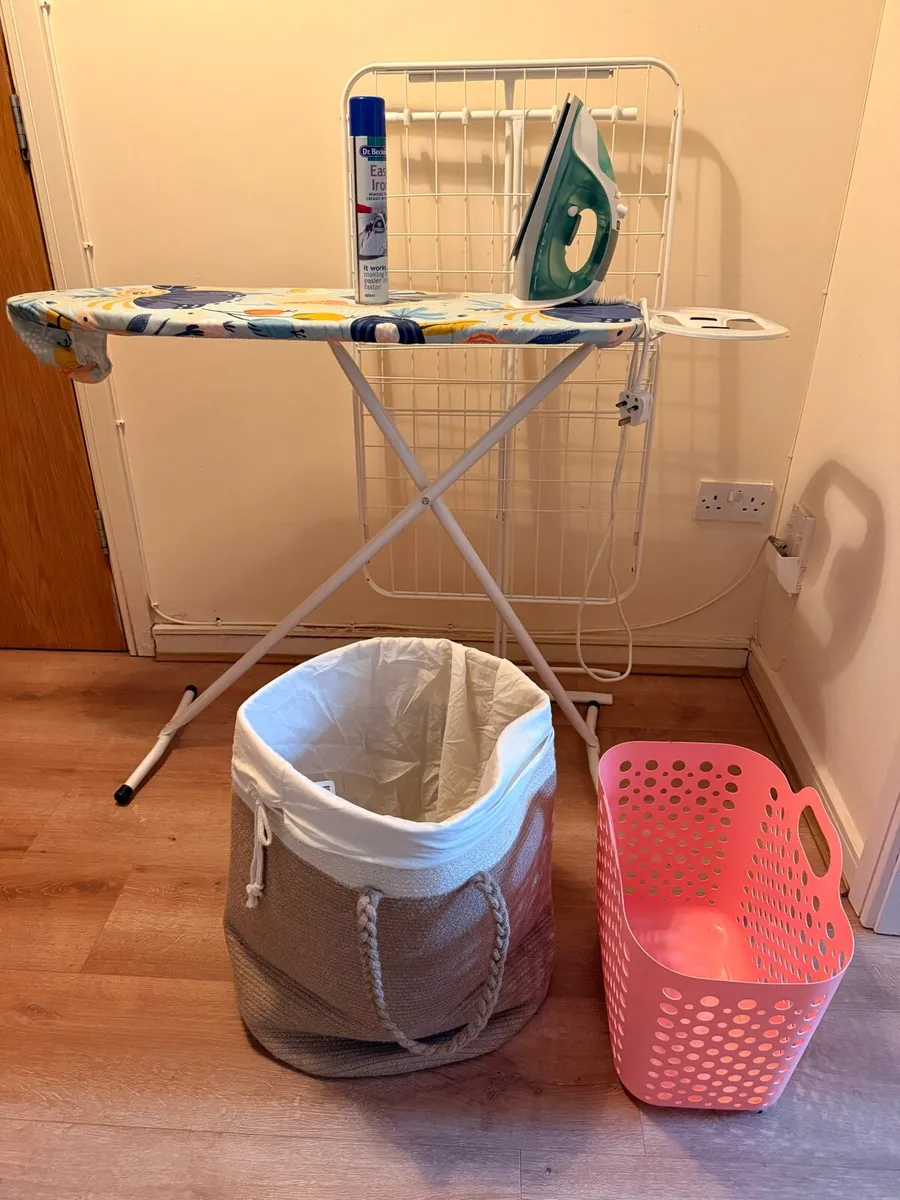 Ironing table - Image 1