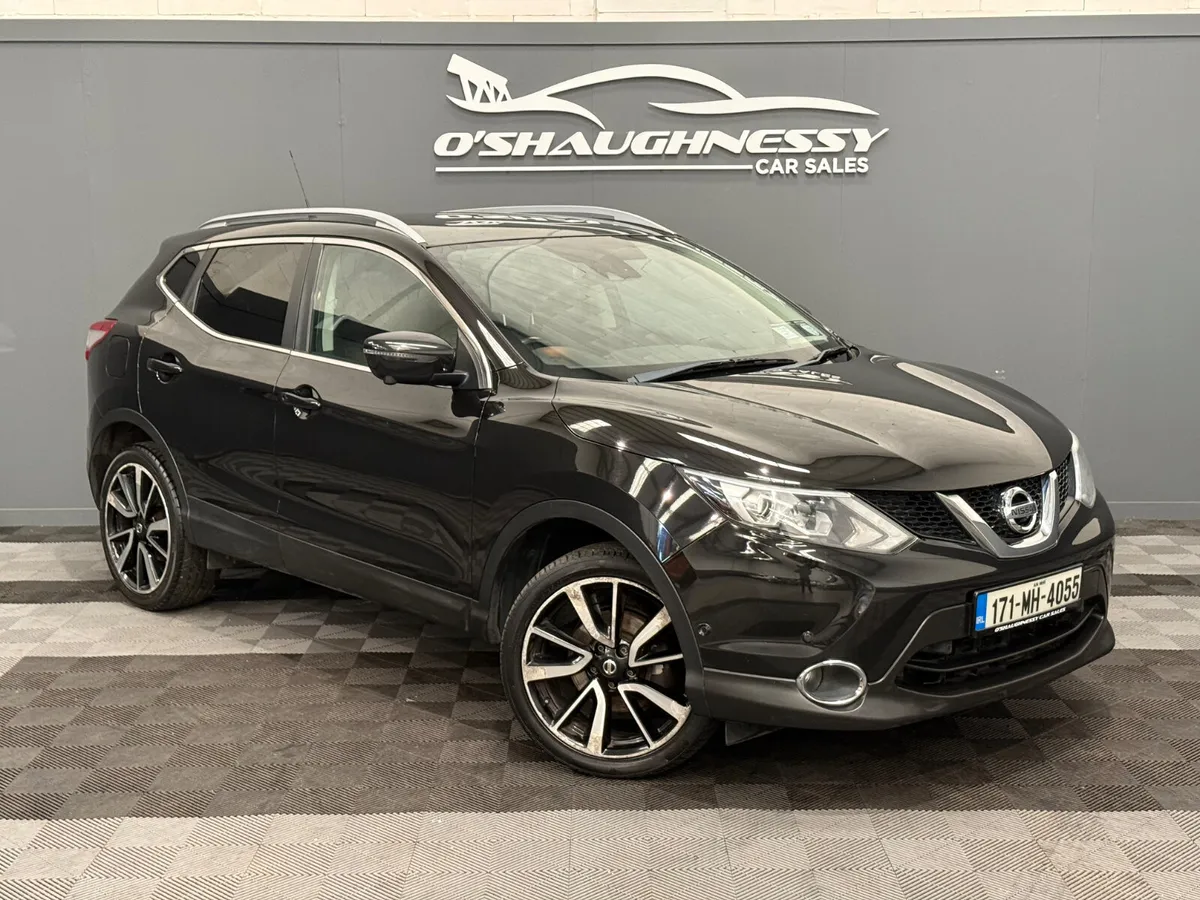 Nissan Qashqai 2017 PAN ROOF LOW MILEAGE €14950 - Image 3