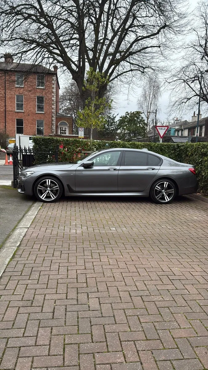 BMW 730d (2-year BMW warranty) m-sport, low km - Image 2