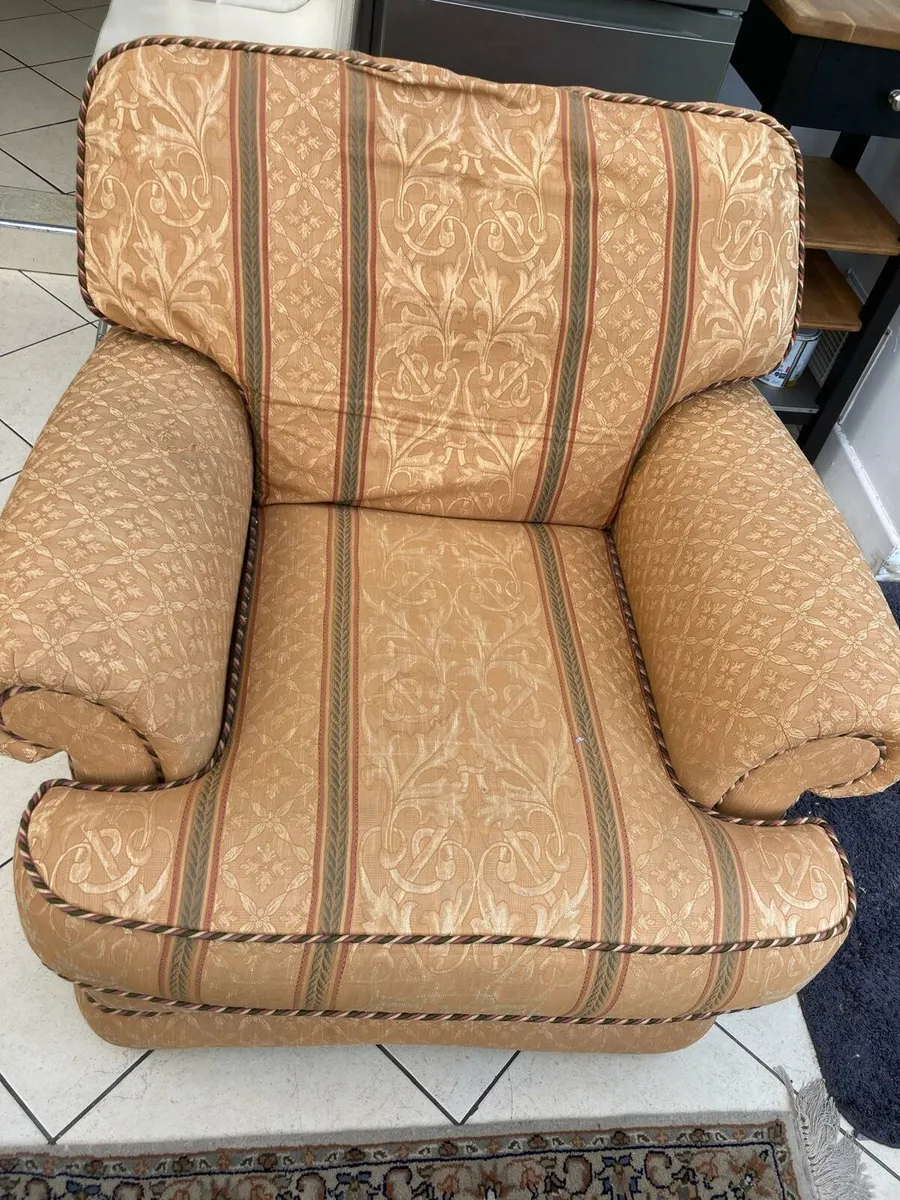 Single sofa - Image 1