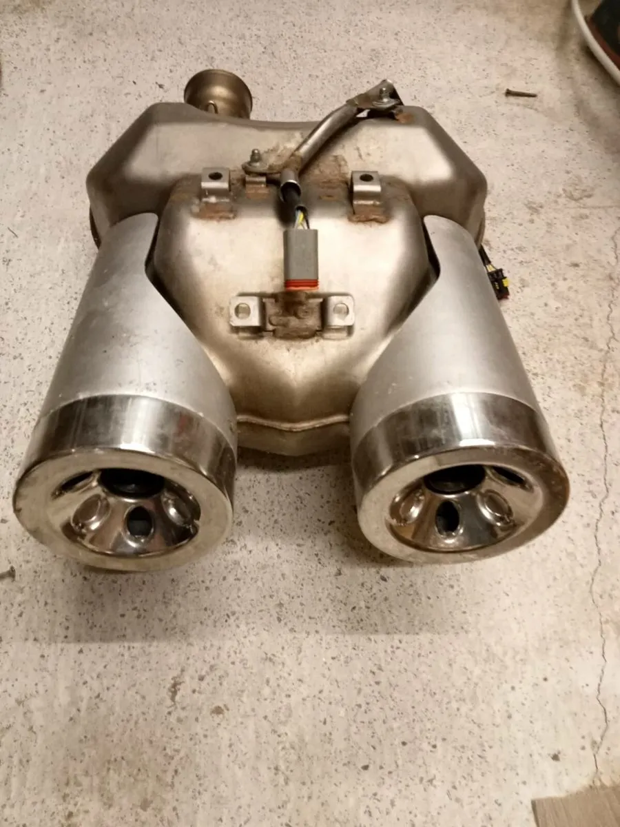 Motorcycle parts - Image 2