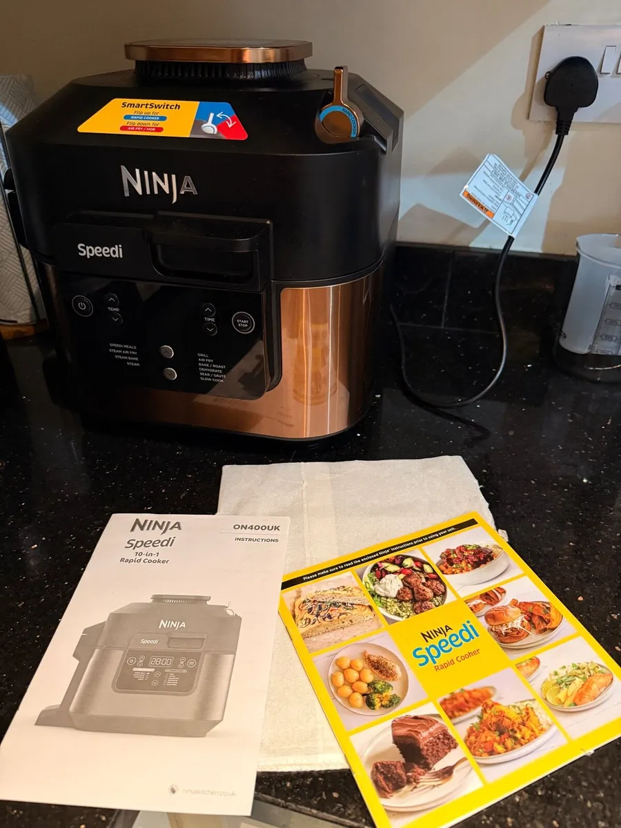 Air fryer - Image 1