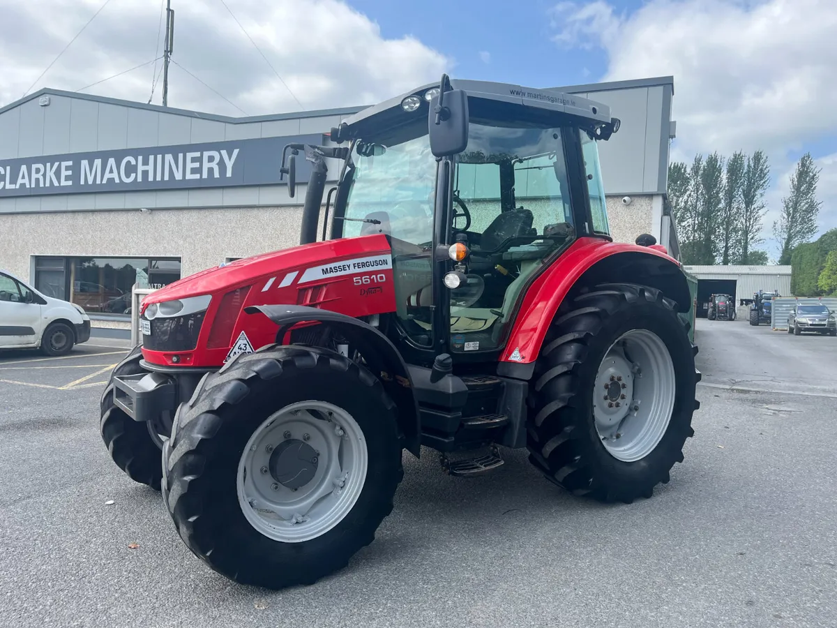 2016 Massey Ferguson 5610 Dyna 4 - Image 4