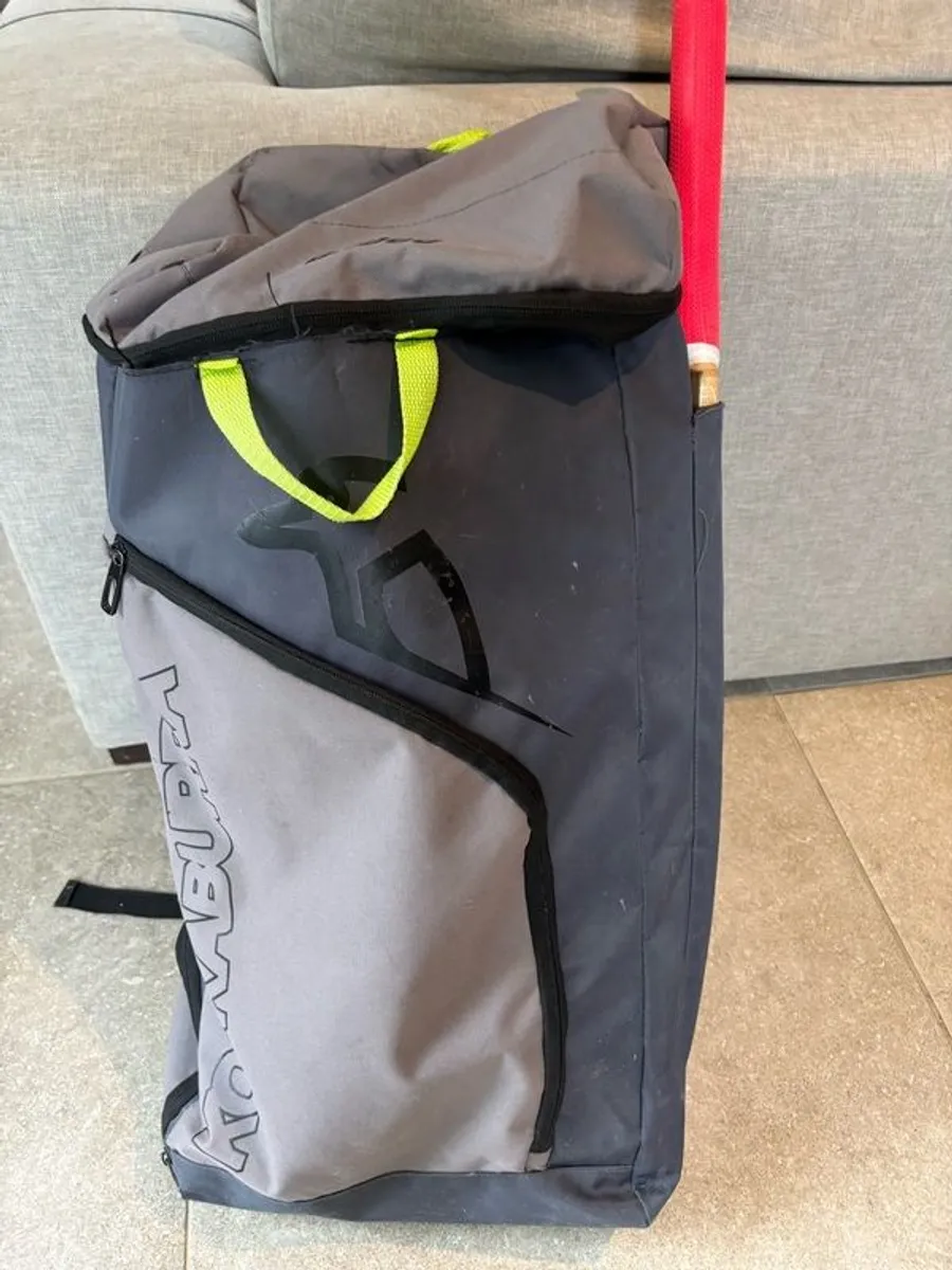Youth Cricket Gear - Image 4