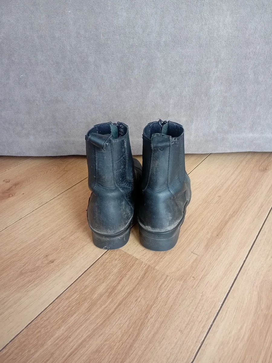 Short ankle boots - Image 2