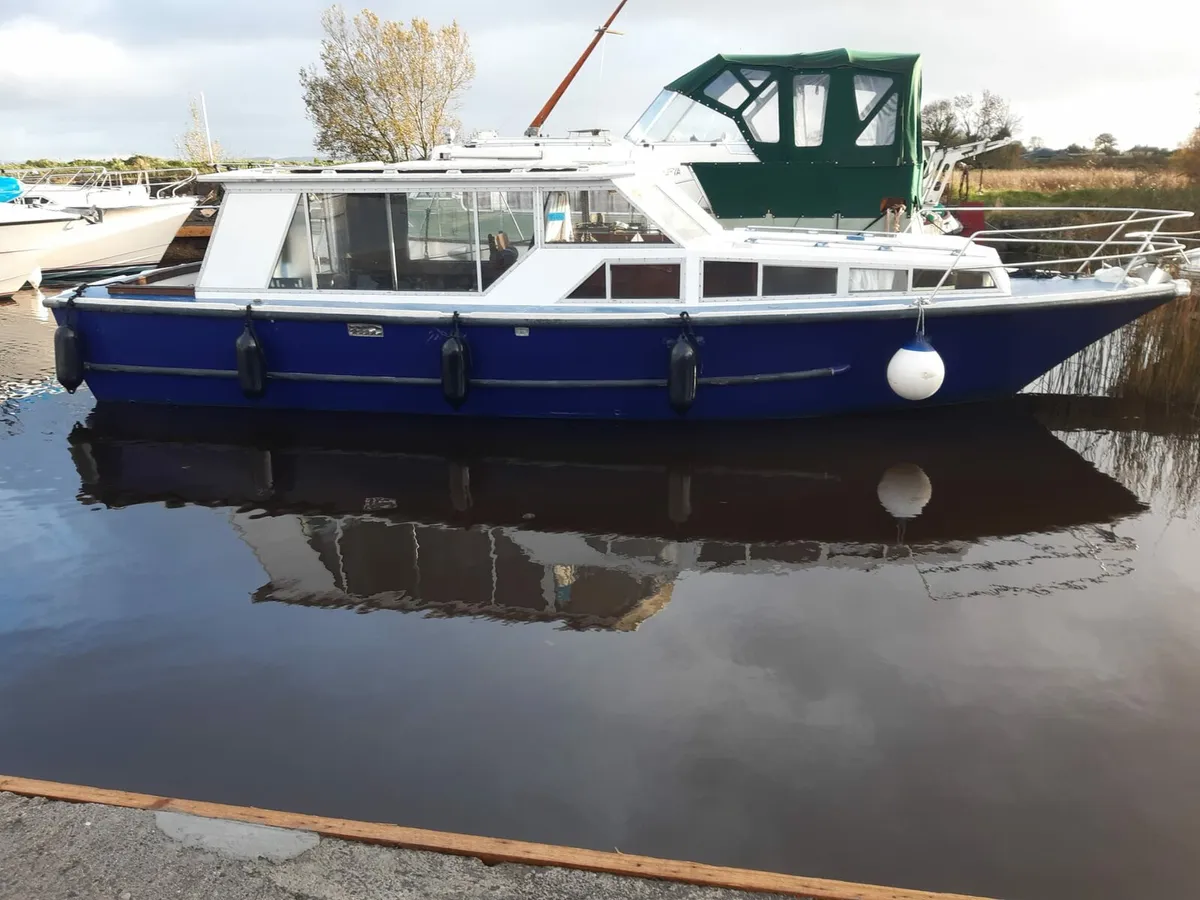 Boat - Image 1