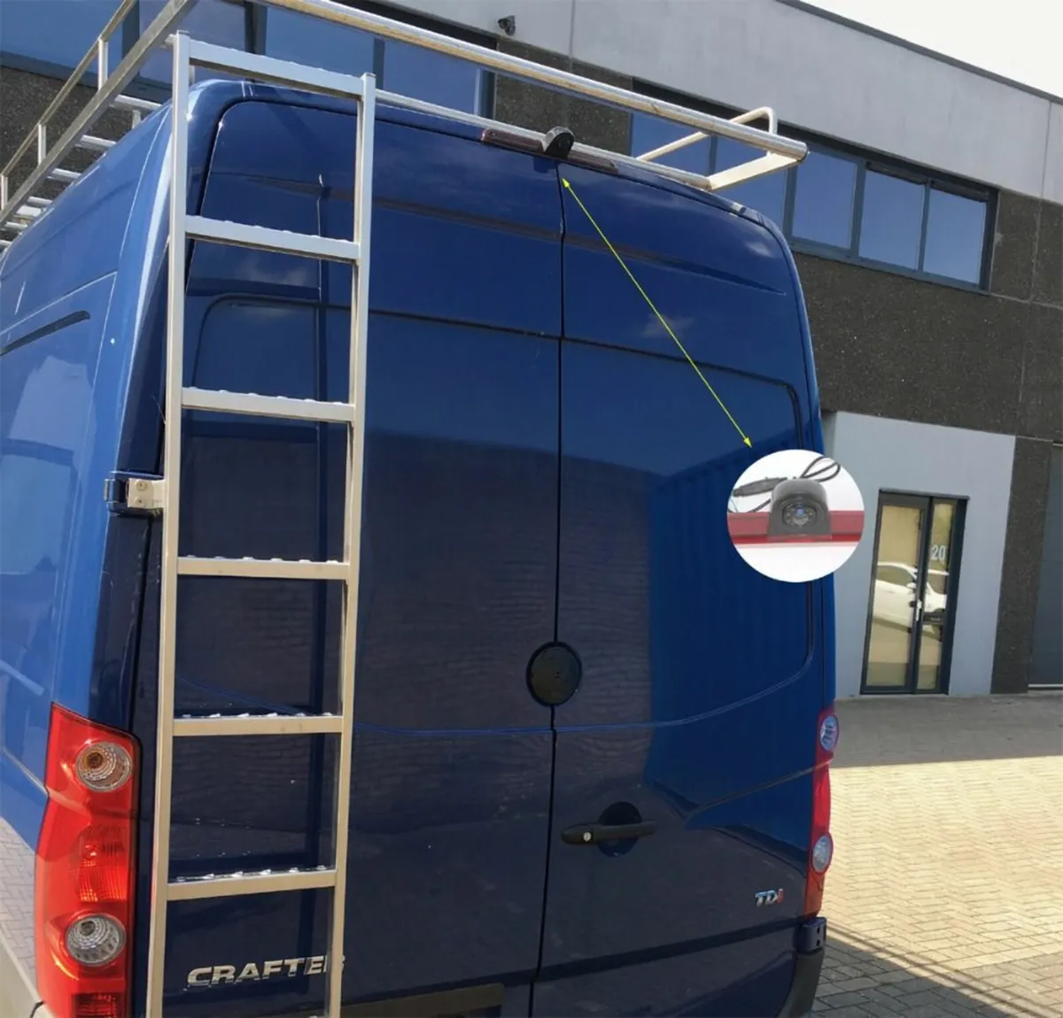 Reversing camera kit for MB Sprinter VW Crafter - Image 1
