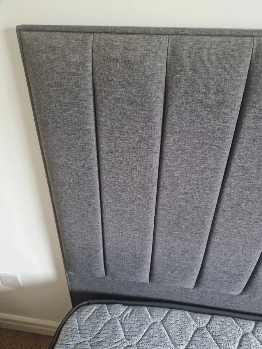 King Size bed + mattress - Image 3