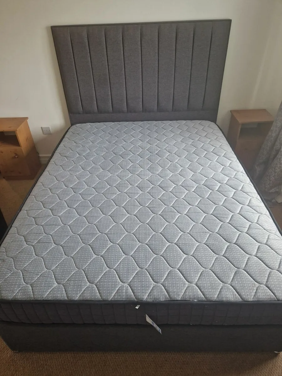 King Size bed + mattress - Image 1
