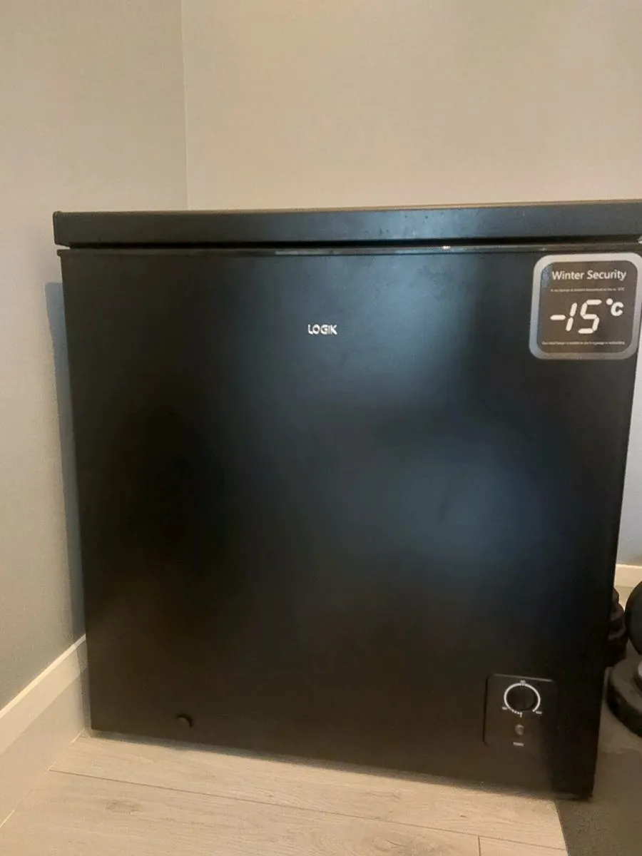 Chest Freezer - Image 1