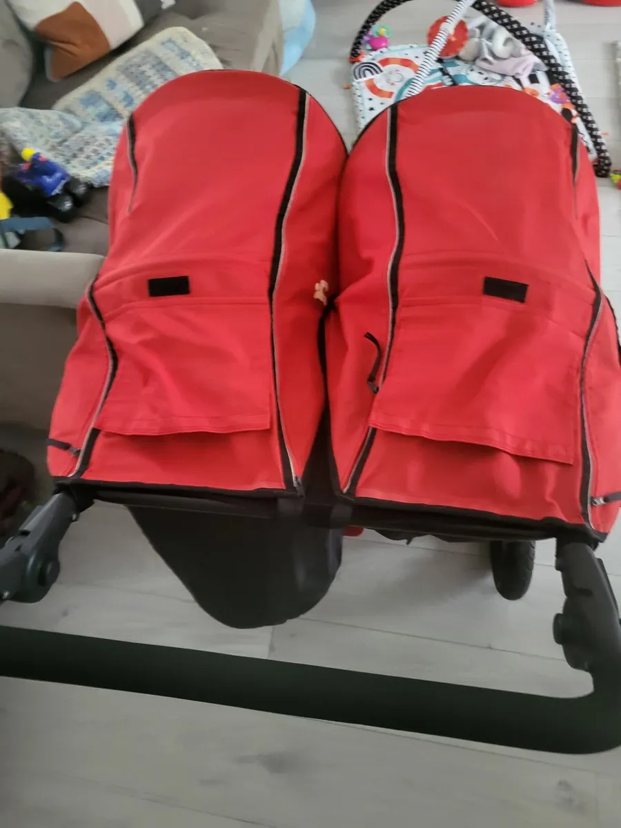Out and About V4 Double Pram