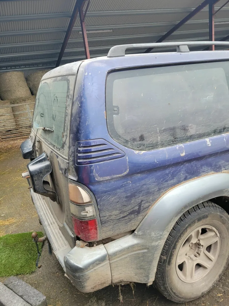 Toyota Land Cruiser 1999 - Image 1