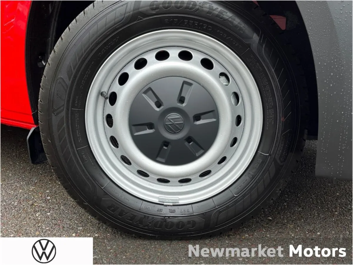 Volkswagen Transporter Short Wheel Base Trendline - Image 2